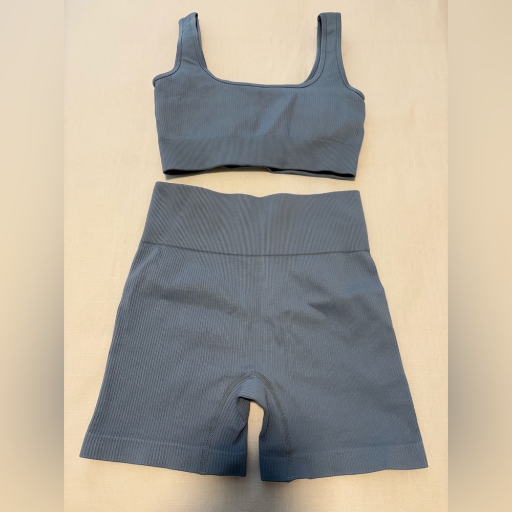 Powder Blue Women's Workout Set - Picture 2 of 6